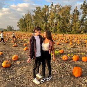 Meet your Posher, Joshua